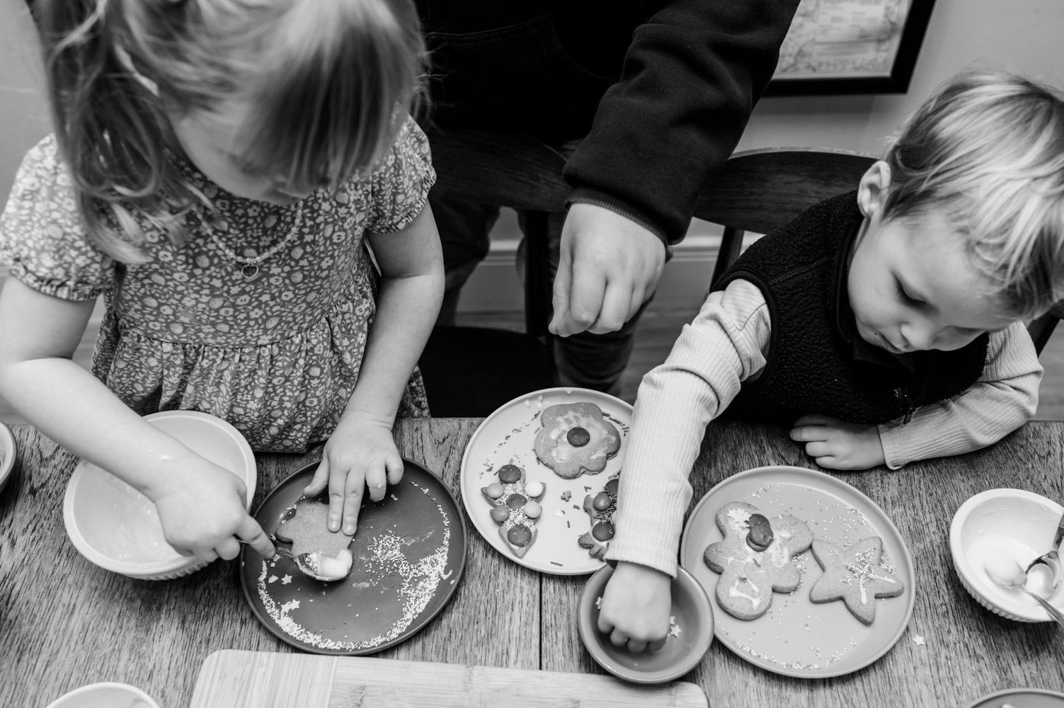 AtHomeFamilyPhotoshootHertfordshire_ASYOUAREPHOTOGRAPHY-82